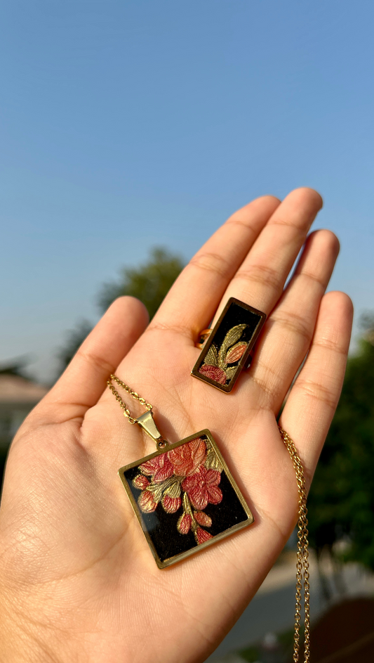 Floral Gleam