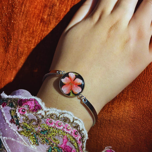 Timeless Blossom Handmade Resin Bracelet | ZouqShoq