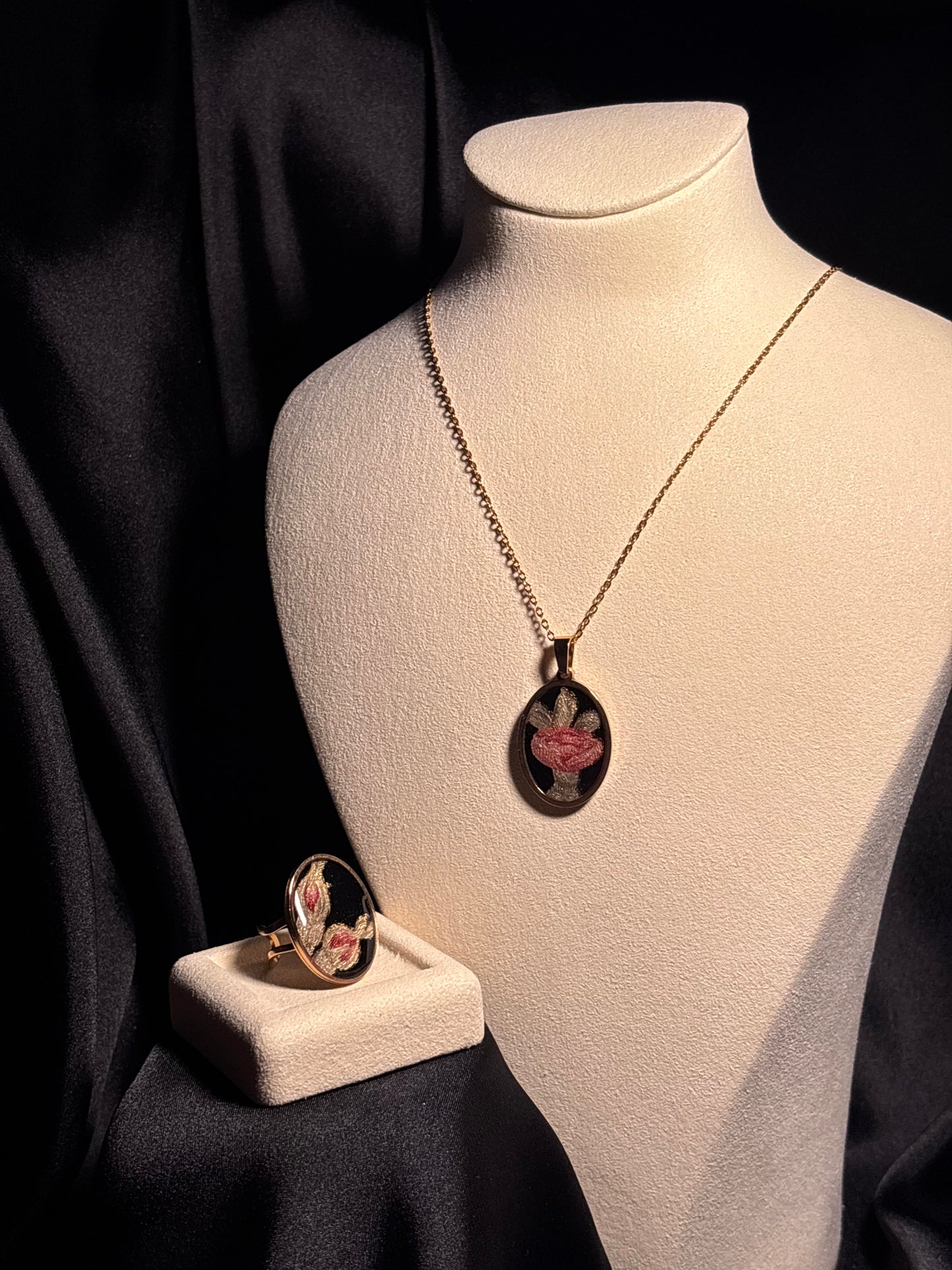 Mystical Handcrafted Jewelry with Floral Shine - ZouqShoq