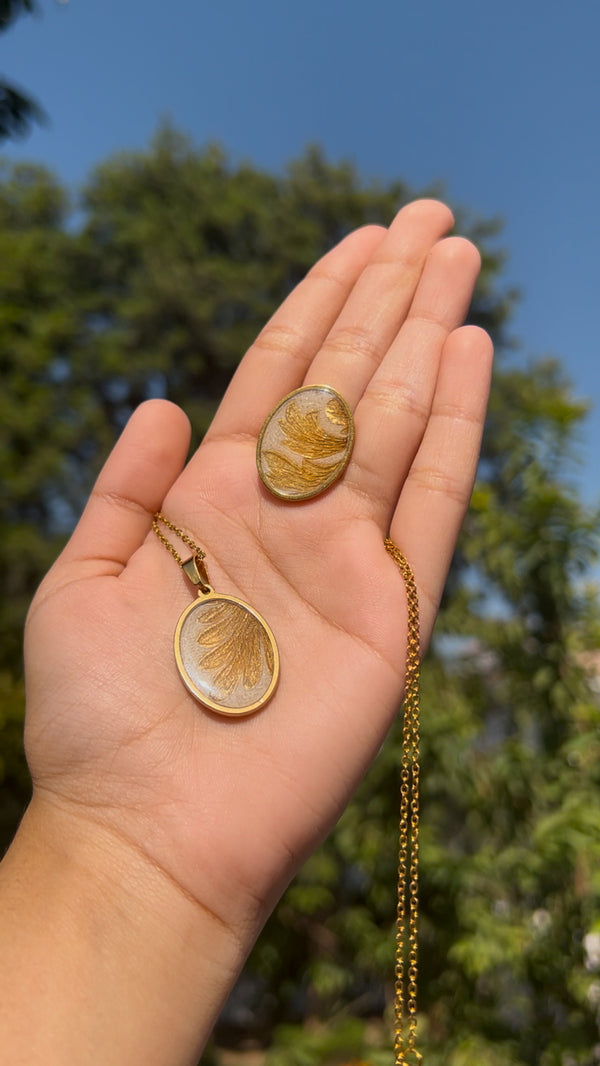 Resin pendant and ring